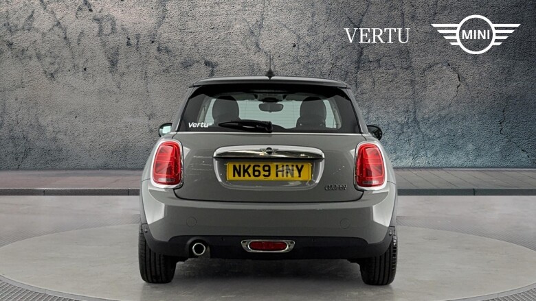 MINI Hatchback 1.5 Cooper Exclusive II 3dr Petrol Hatchback